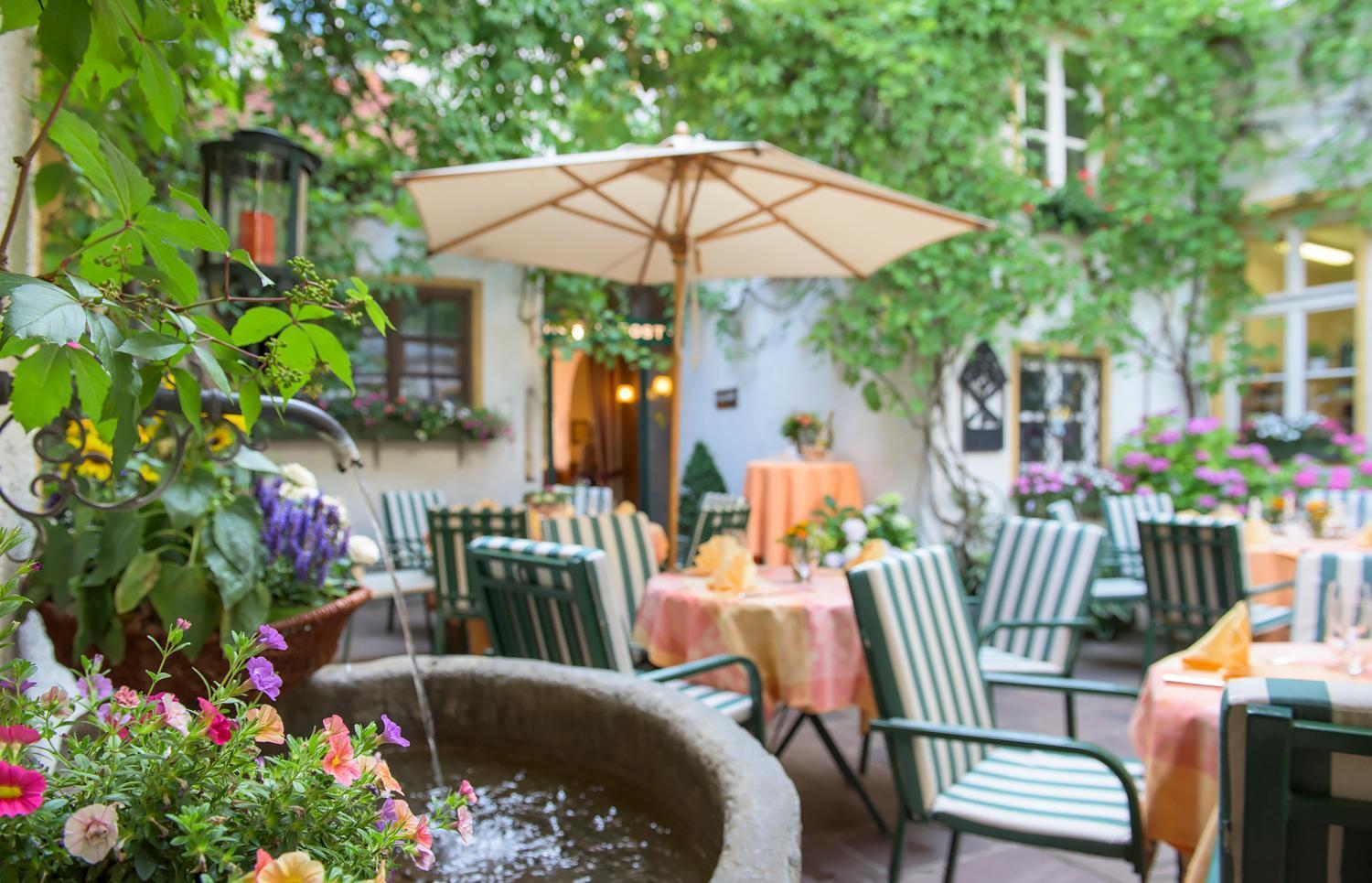 Romantik Hotel Zur Post Фюрстенфельдбрукк Экстерьер фото