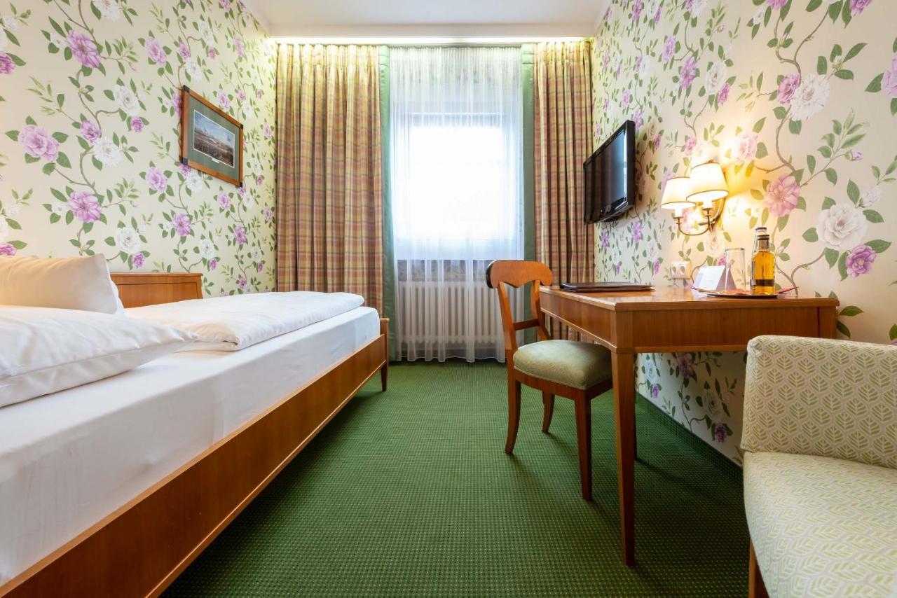 Romantik Hotel Zur Post Фюрстенфельдбрукк Экстерьер фото
